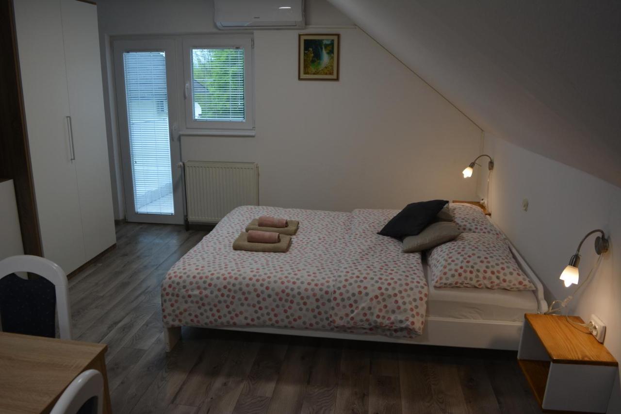 Rooms Lucijana Jezerce Extérieur photo